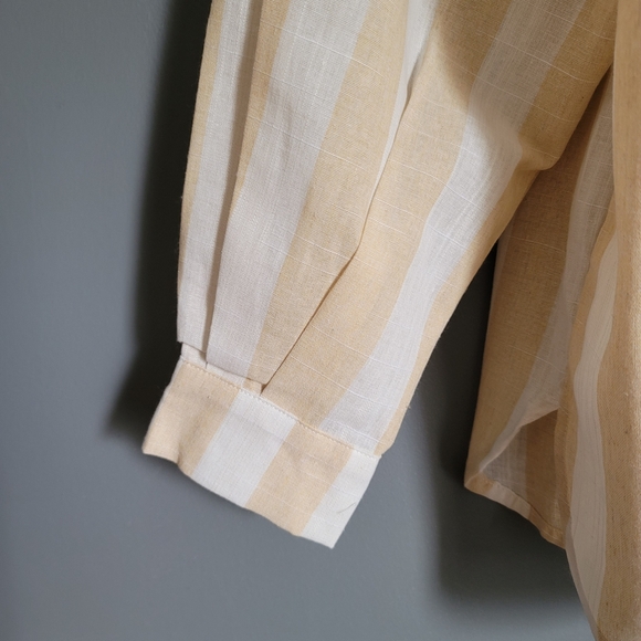 Peach Love Oversized Button-Front Striped Shirt. Size S - Picture 4 of 10